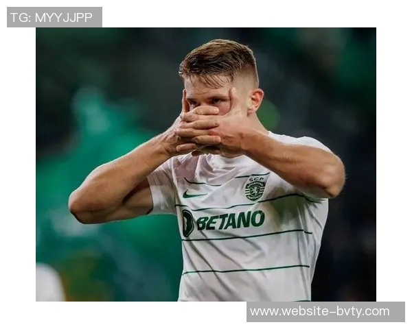 索尔斯克亚赞扬约克雷斯为团队型中锋展现出积极努力和聪明才智