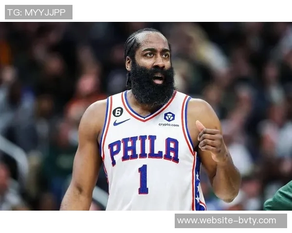 哈登成为NBA历史首位持有两个球队单场得分纪录的球员