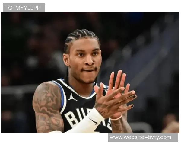 小凯文波特状态起伏第三节独得13分却难挽球队颓势