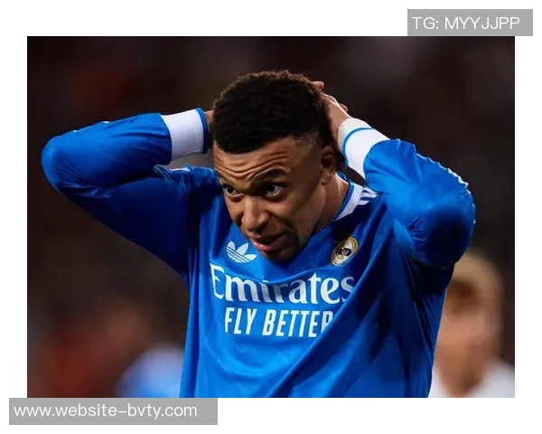 姆巴佩缺席西超杯半决赛决策悬而未决能否出战决赛尚待观察 姆巴佩缺席西超杯半决赛决策悬而未决能否出战决赛尚待观察